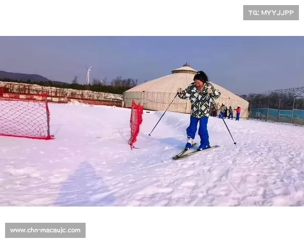 纯白银装尽情滑行北海道滑雪Vlog探秘24小时雪道狂欢之旅 纯白银装尽情滑行北海道滑雪Vlog探秘24小时雪道狂欢之旅